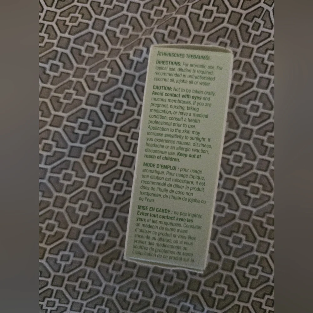Arbonne Rescue & Renew Tea Tree Essential Oil